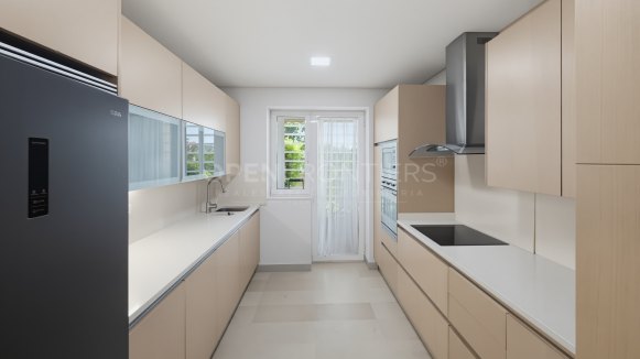 Exclusive Garden Apartment in Ribera del Marlin, Sotogrande Marina