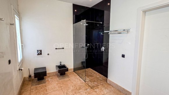 Panoramic View Villa in Zone M, Sotogrande Alto