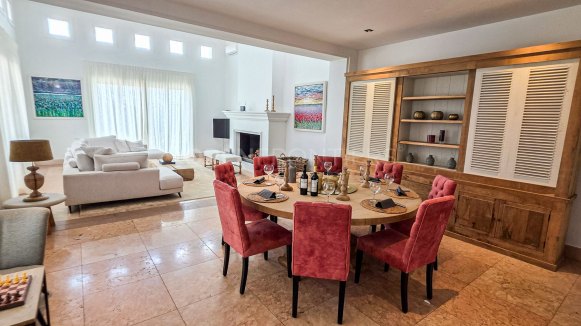 Panoramic View Villa in Zone M, Sotogrande Alto
