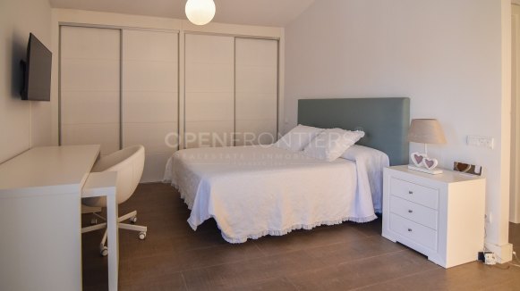 Élégante villa familiale contemporaine à Sotogrande Alto Central