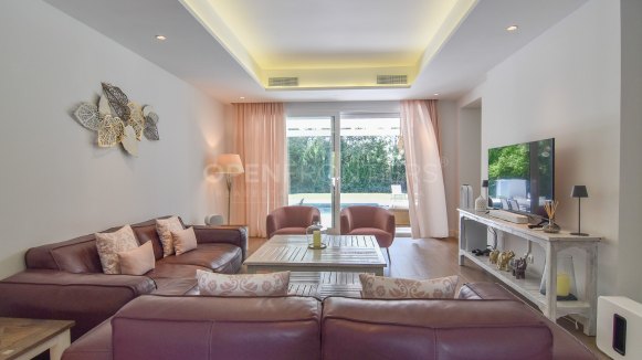 Élégante villa familiale contemporaine à Sotogrande Alto Central