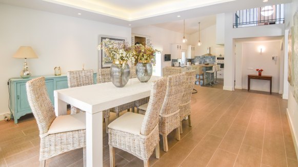 Élégante villa familiale contemporaine à Sotogrande Alto Central