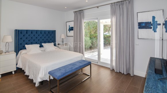 Élégante villa familiale contemporaine à Sotogrande Alto Central