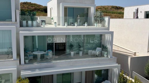 Charming Semi-Detached Villa in La Finca, Sotogrande
