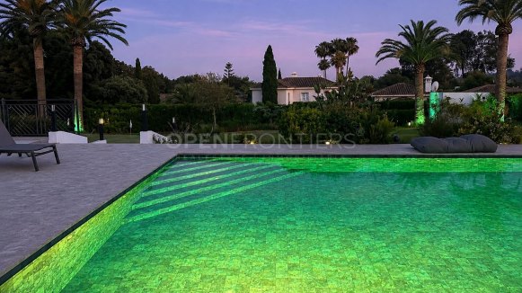 Renovated Villa with Pool in Kings & Queens, Sotogrande