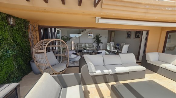 Duplex Penthouse with Sea and Marina Views in Sotogrande Marina