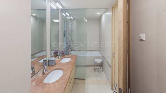 Duplex Penthouse with Sea and Marina Views in Sotogrande Marina