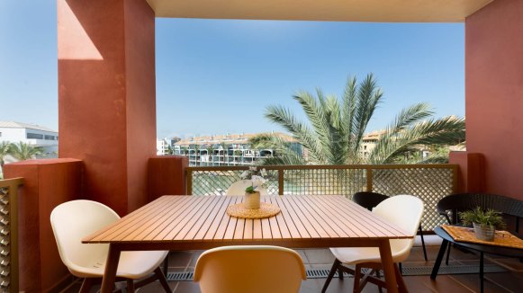 Apartment with Marina Views and Tourist Licence in Sotogrande Marina