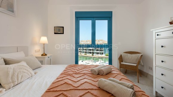 Apartment with Marina Views and Tourist Licence in Sotogrande Marina