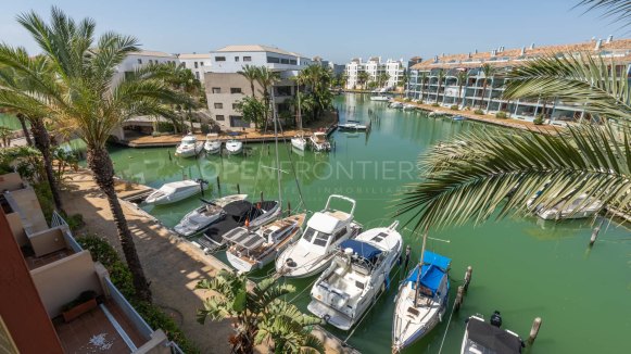 Apartment with Marina Views and Tourist Licence in Sotogrande Marina