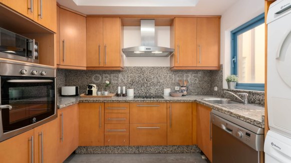 Apartment with Marina Views and Tourist Licence in Sotogrande Marina