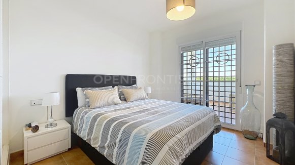 Ground Floor Apartment with Panoramic Sea and Golf Views in La Alcaidesa