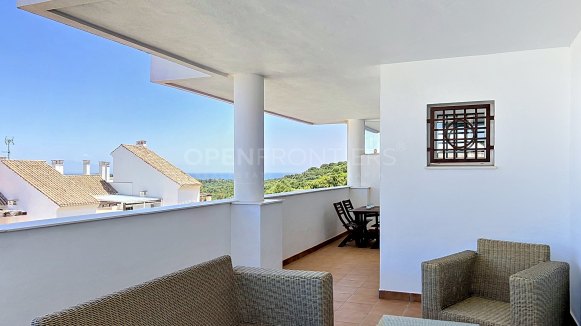 Ground Floor Apartment with Panoramic Sea and Golf Views in La Alcaidesa
