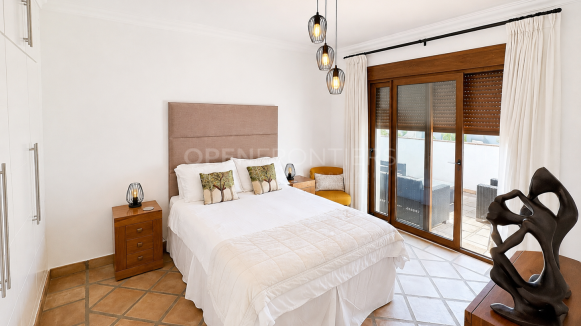 Villa Méditerranéenne avec Piscine à Sotogrande Costa
