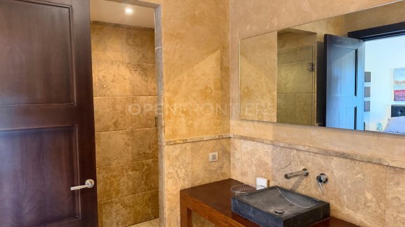Luxury Villa with Private Pool and Mature Gardens in Sotogrande Alto