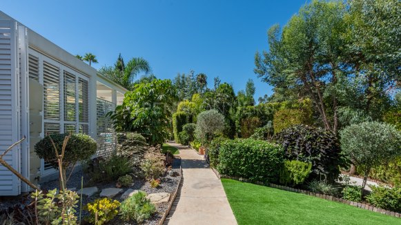 Renovated Villa with Private Pool and Gardens in Sotogrande Costa