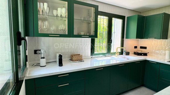 Contemporary Semi-Detached Villa with Private Pool in Sotogolf, Sotogrande
