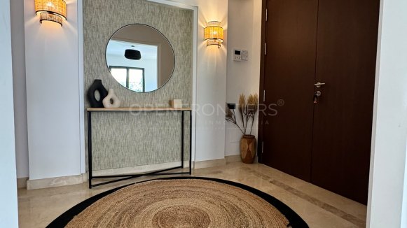 Contemporary Semi-Detached Villa with Private Pool in Sotogolf, Sotogrande