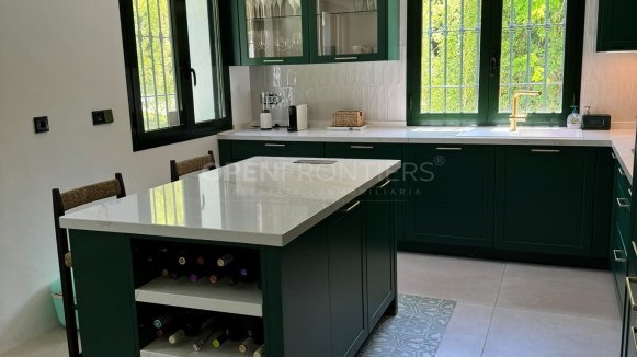 Contemporary Semi-Detached Villa with Private Pool in Sotogolf, Sotogrande