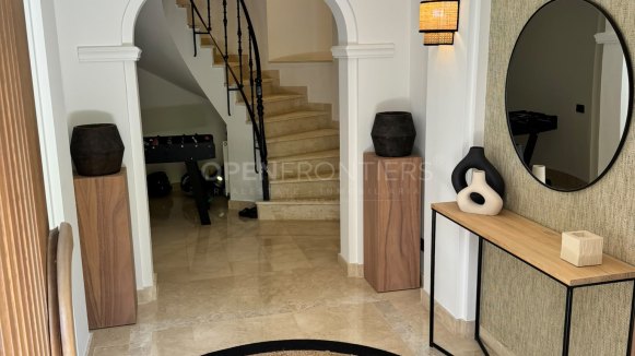 Contemporary Semi-Detached Villa with Private Pool in Sotogolf, Sotogrande