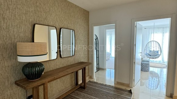 Contemporary Semi-Detached Villa with Private Pool in Sotogolf, Sotogrande