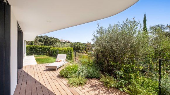 Ground Floor Apartment with Private Garden in Village Verde, Sotogrande