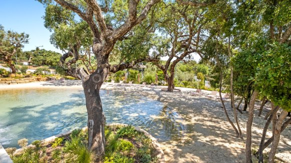 Ground Floor Apartment with Private Garden in Village Verde, Sotogrande