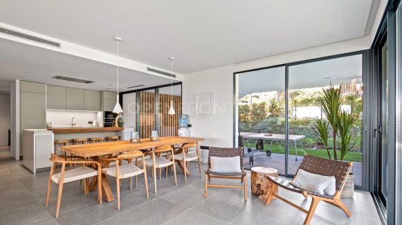 Ground Floor Apartment with Private Garden in Village Verde, Sotogrande