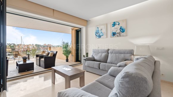 Appartement met 2 slaapkamers in Ribera del Marlin, Sotogrande