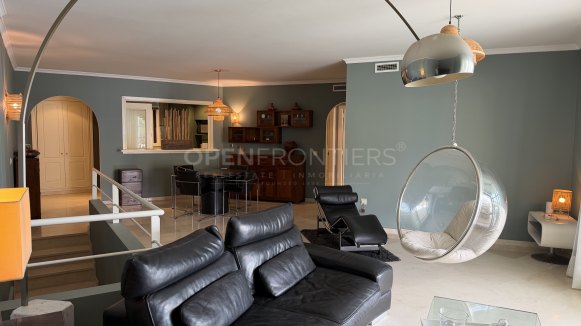 Canal-Side Apartment with Berth in Isla Carey, Sotogrande Marina