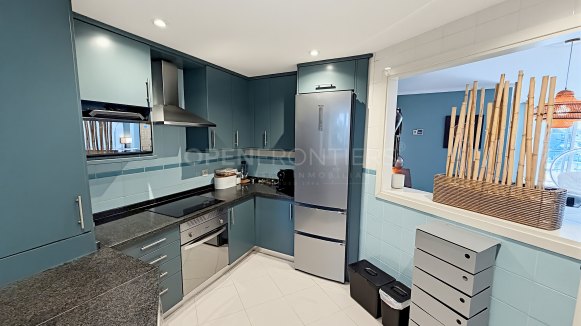 Canal-Side Apartment with Berth in Isla Carey, Sotogrande Marina