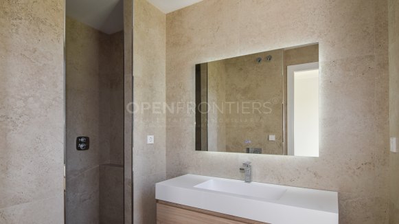 Contemporary new build villa in Sotogrande Costa
