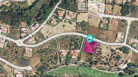 Exclusive plot in La Reserva de Sotogrande with views of Gibraltar and the golf course