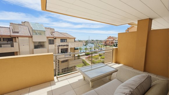 Luxury apartment in Ribera del Marlin with sea and marina views