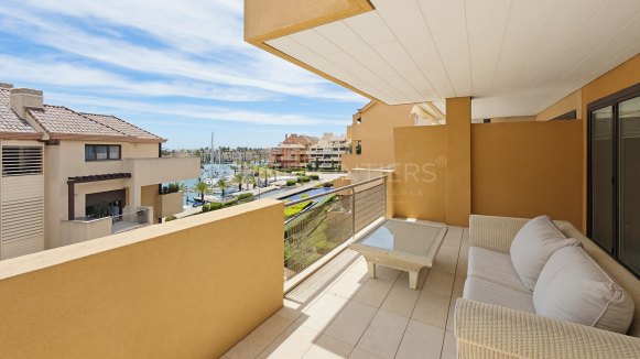 Luxury apartment in Ribera del Marlin with sea and marina views