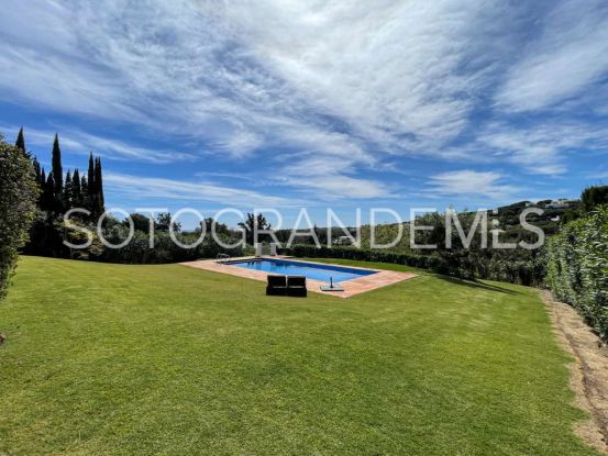 Comprar villa en Marina de Sotogrande de 4 dormitorios | Bristow Property