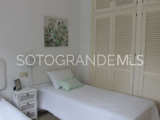 Comprar apartamento planta baja de 2 dormitorios en Marina de Sotogrande | Michael Lane Assiciates