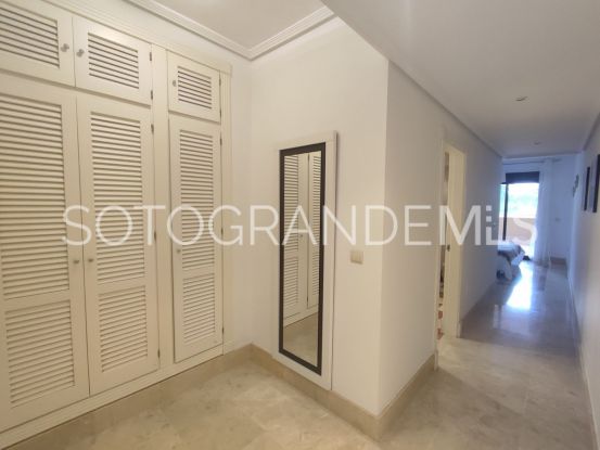 Comprar apartamento planta baja de 2 dormitorios en Marina de Sotogrande | Michael Lane Assiciates