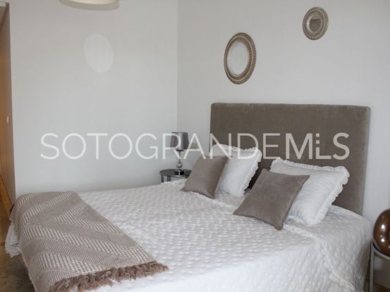 Comprar apartamento planta baja de 2 dormitorios en Marina de Sotogrande | Michael Lane Assiciates