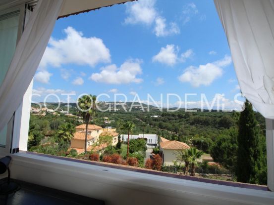Villa a la venta de 5 dormitorios en Sotogrande Alto | Michael Lane Assiciates