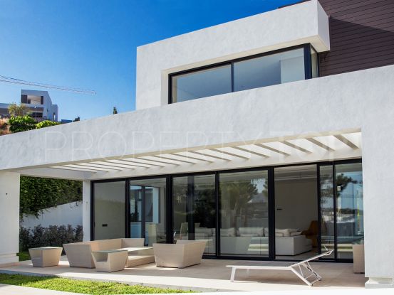 Villa for sale in Capanes Sur with 6 bedrooms | Drumelia Real Estates