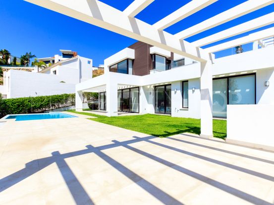 Villa for sale in Capanes Sur with 6 bedrooms | Drumelia Real Estates