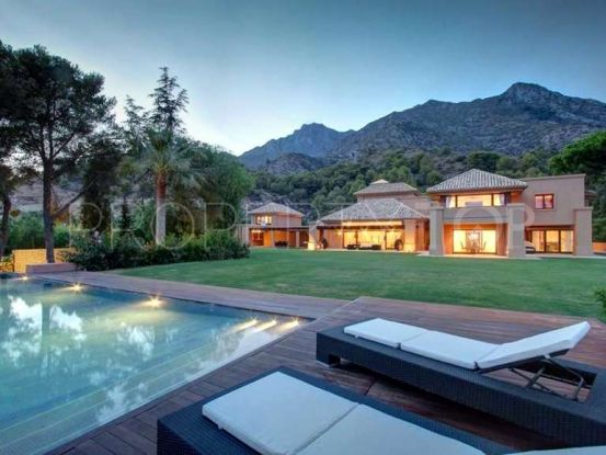 Villa for sale in Cascada de Camojan, Marbella Golden Mile | Luxury Villa Sales