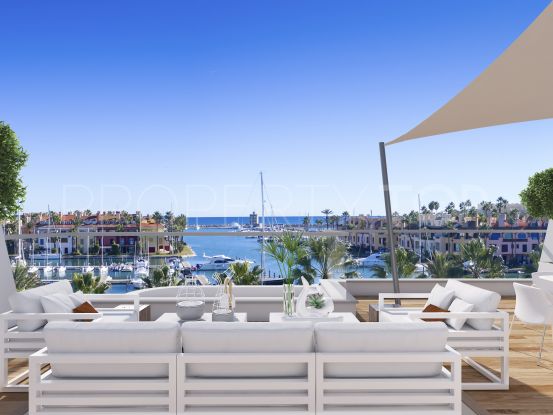 For sale apartment with 3 bedrooms in Marina de Sotogrande | Bromley Estates