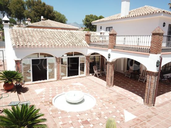 For sale Fuengirola 4 bedrooms villa | Bromley Estates