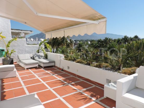 For sale duplex penthouse in Alcazaba | Gabriela Recalde Marbella Properties