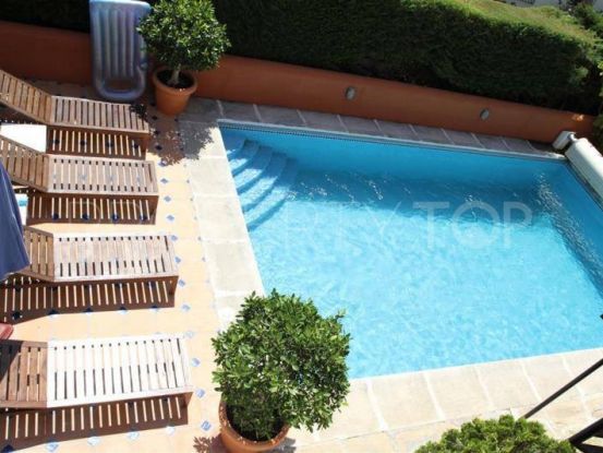 Villa for sale in Rio Real with 4 bedrooms | Marbella Banús