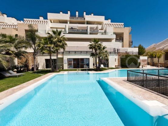 Penthouse in Los Monteros Hill Club with 3 bedrooms | Amrein Fischer