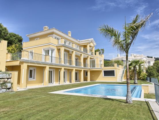 Villa in Los Arqueros, Benahavis | Amrein Fischer