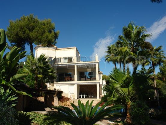 For sale villa in Hacienda las Chapas, Marbella East | Amrein Fischer